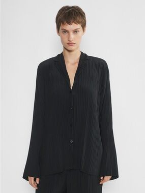Aritzia Collector Shirt